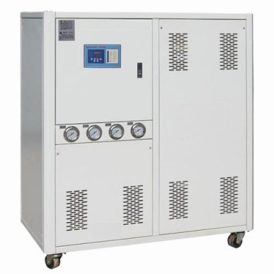 制冷劑對工業(yè)冷水機(jī)組蒸發(fā)器壓力與冷凝壓力的影響